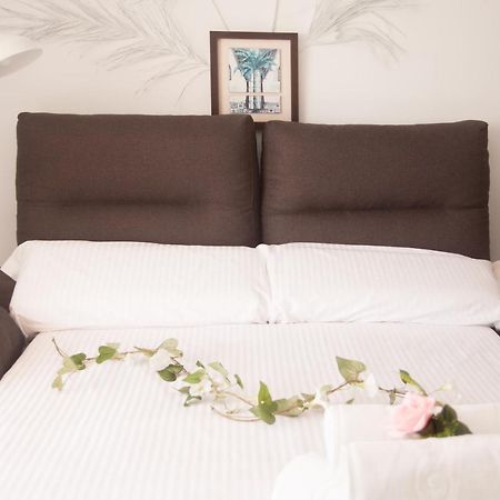 Apartamentos Thaisay Luz Del Mar II ปูแอร์โตเดลคาร์เมน ภายนอก รูปภาพ