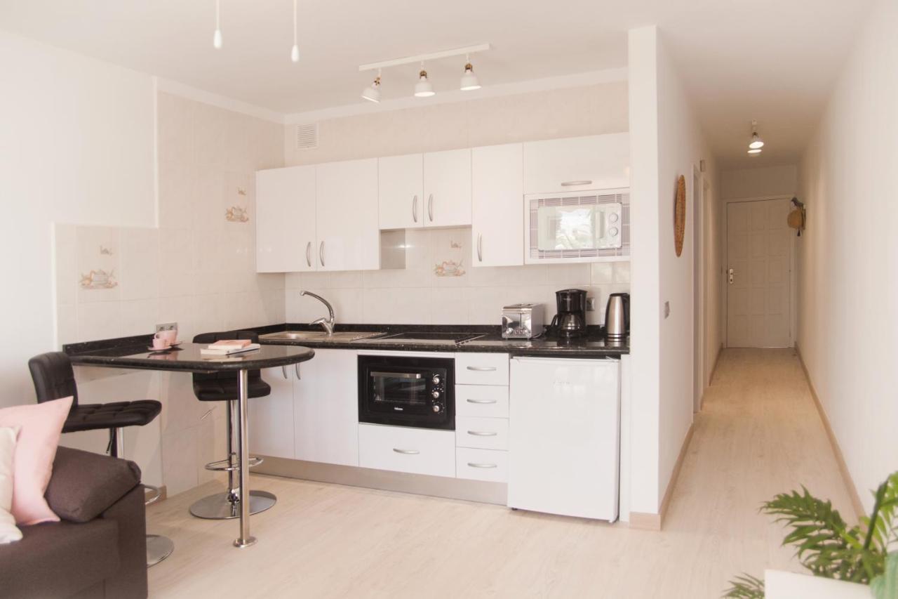 Apartamentos Thaisay Luz Del Mar II ปูแอร์โตเดลคาร์เมน ภายนอก รูปภาพ