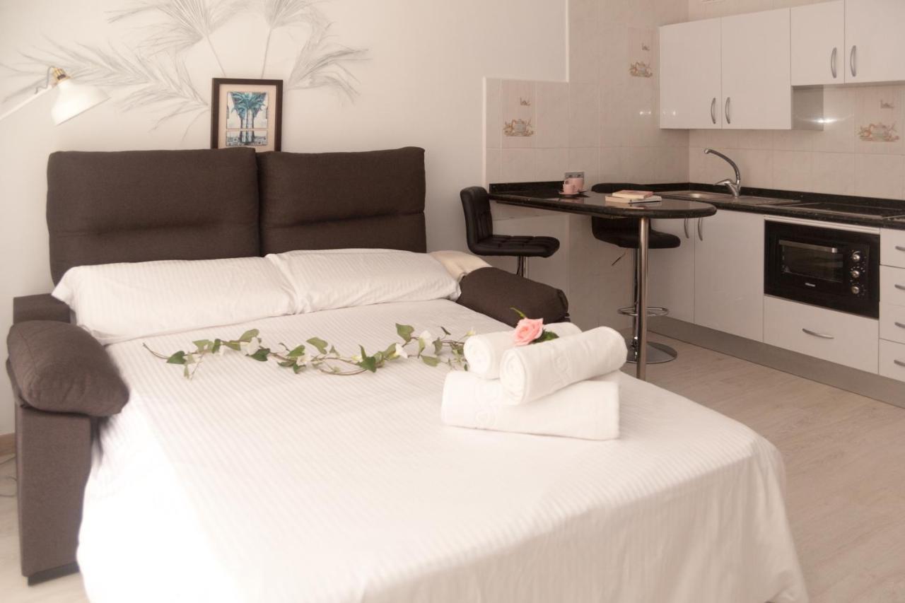Apartamentos Thaisay Luz Del Mar II ปูแอร์โตเดลคาร์เมน ภายนอก รูปภาพ