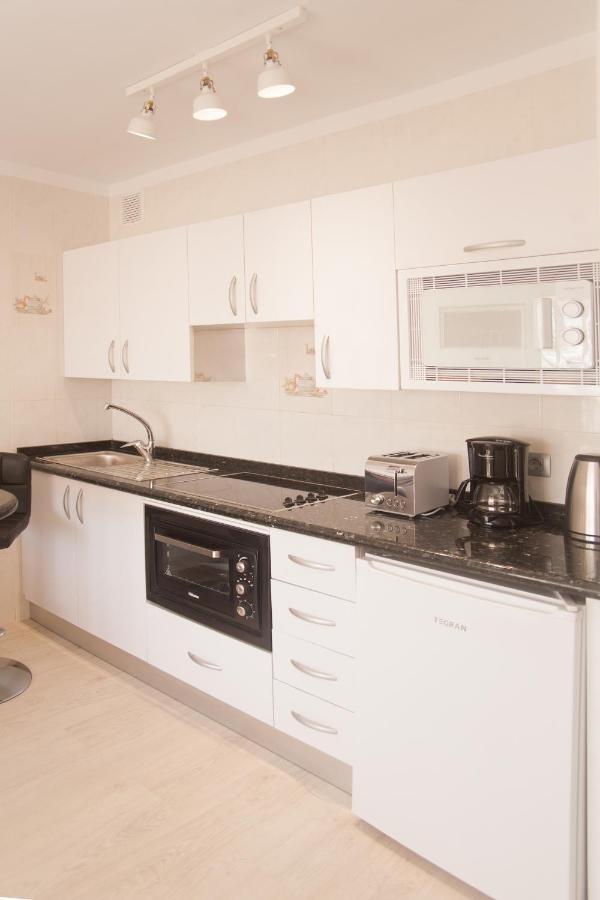 Apartamentos Thaisay Luz Del Mar II ปูแอร์โตเดลคาร์เมน ภายนอก รูปภาพ